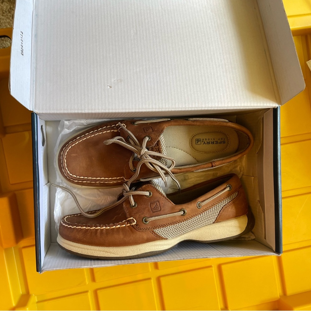 Sperry Top-Sider Intrepid Women’s size 8M Dk Tan